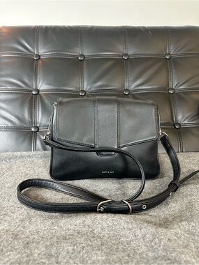 Matt & Nat Black Vegan Leather Crossbody Bag